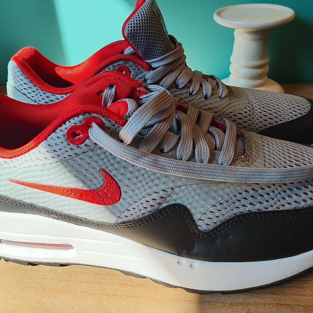Nike Air Max Sneakers - Gray and Red